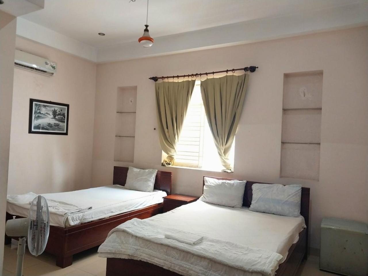 Khach San Mai Hoang 2 Hotel Ho Chi Minh City Exterior photo